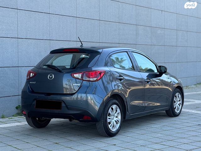 מודעת רכב מאזדה 2