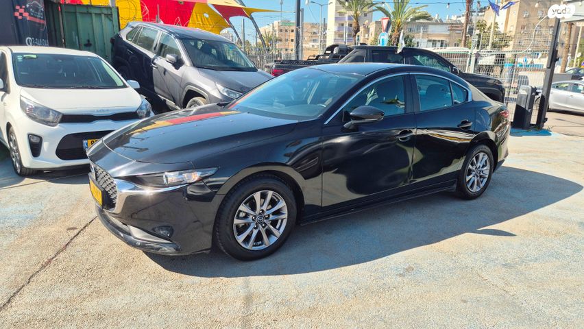 מודעת רכב מאזדה 3