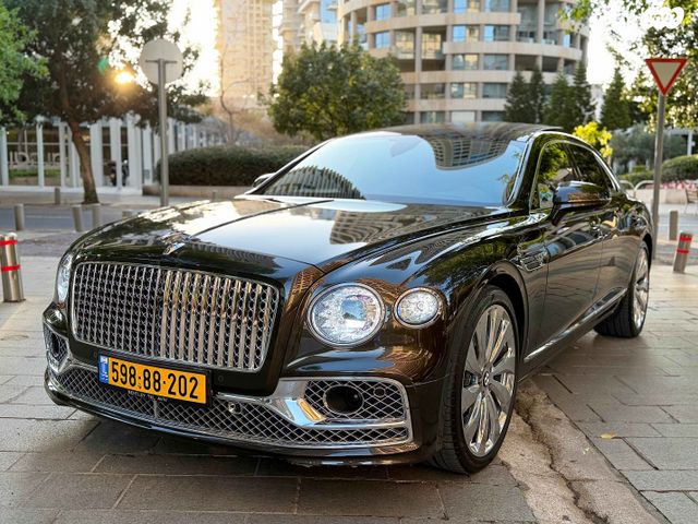 מודעת רכב בנטלי פליינג ספור