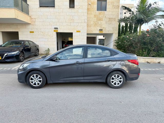 מודעת רכב יונדאי אקסנט i25 2