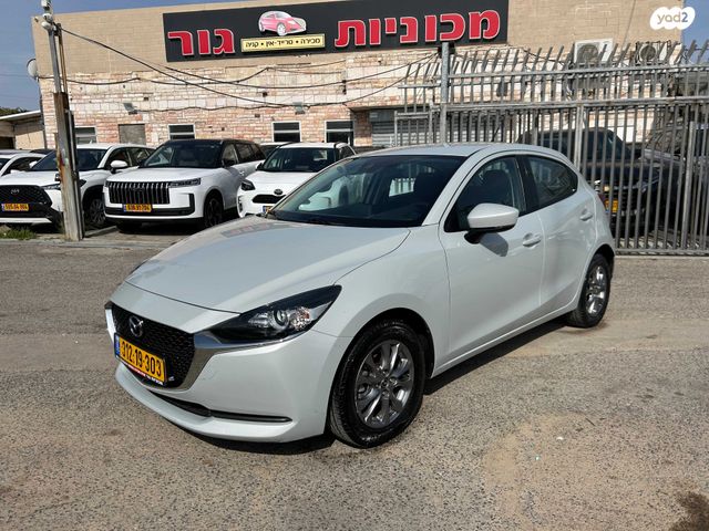 מודעת רכב מאזדה 2