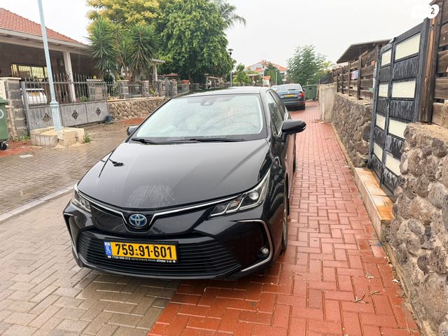 מודעת רכב טויוטה קורולה