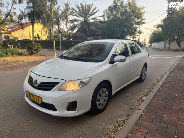 מודעת רכב טויוטה קורולה