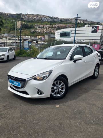 מודעת רכב מאזדה 2