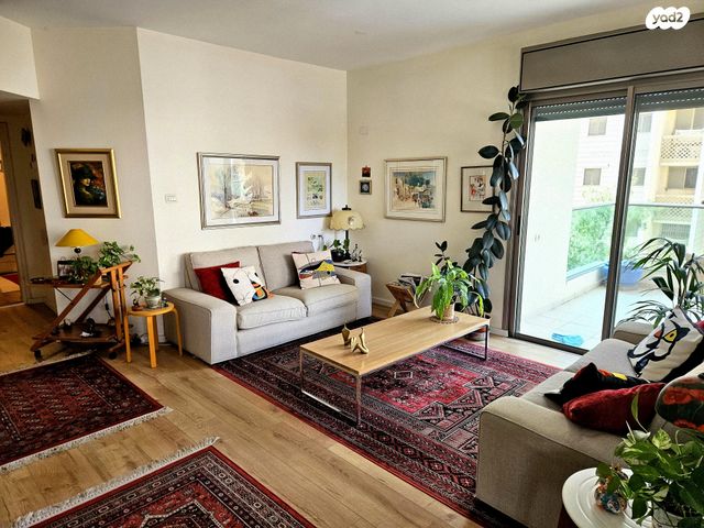 אמה טאובר פרידמן 8