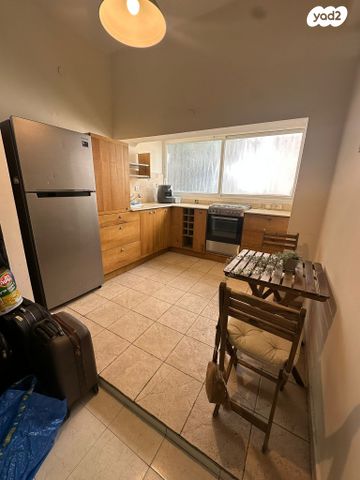 חובבי ציון 44