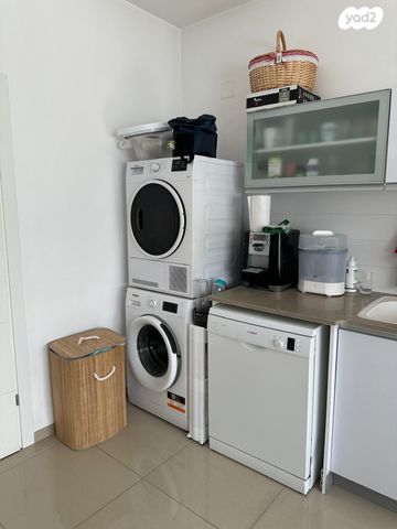 יצחק בן צבי 9