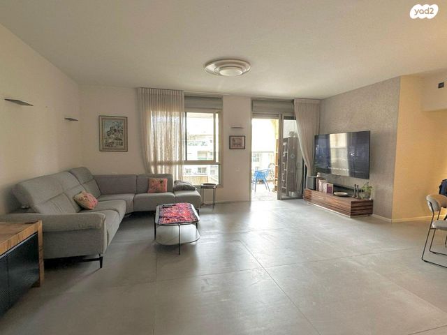 מודעת נכס, תל ברוך צפון, תל אביב יפו