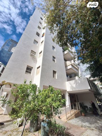 דירה, שכונת הראשונים, רמת גן