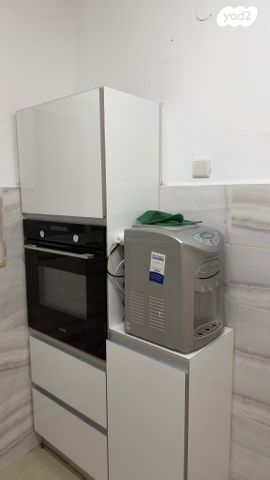 מודעת נכס, הרשת 19, לב העיר, בת ים