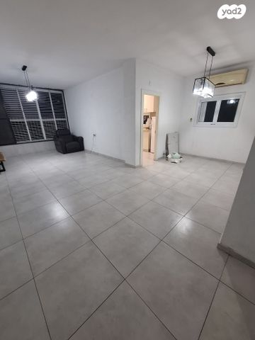 מודעת נכס, דרור, ראשון לציון