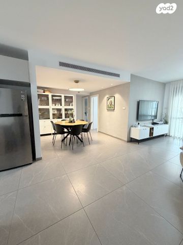 גדעון האוזנר 