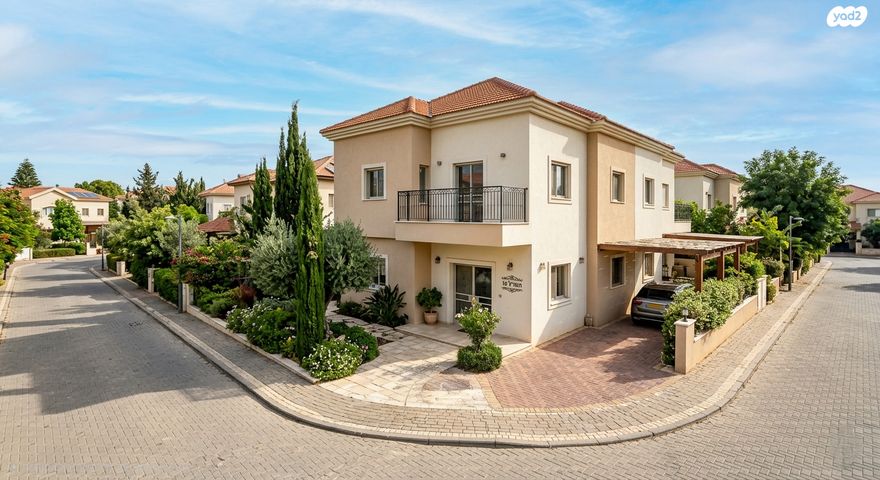 רביבים, גני ראשון