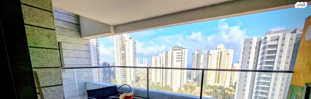 דירה, עין הים, חדרה