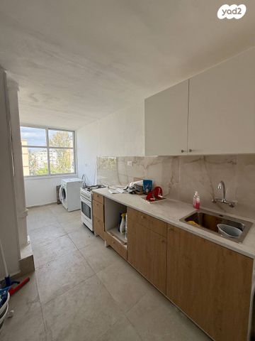 מודעת נכס, קרית ים