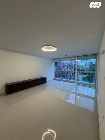 נווה אביבים