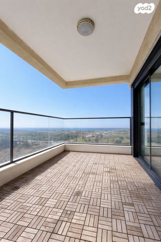 אזורי חן, גימל החדשה