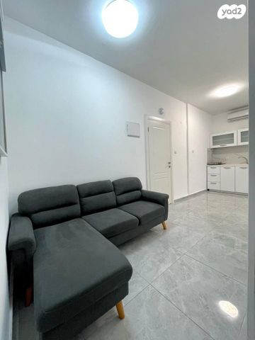 דרך עכו חיפה 207