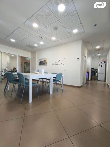 מודעת נכס, כפר סבא