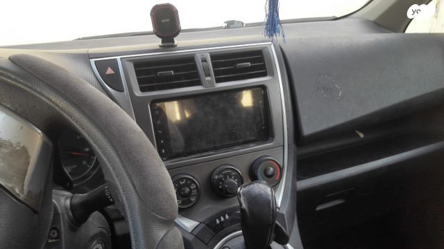 מודעת רכב טויוטה ורסו-S