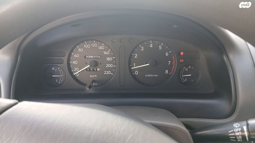 מודעת רכב טויוטה קורולה