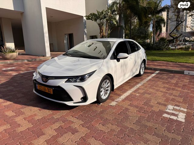 מודעת רכב טויוטה קורולה