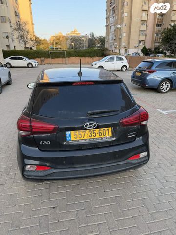 מודעת רכב יונדאי i20