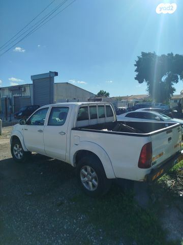 מודעת רכב טויוטה היילקס