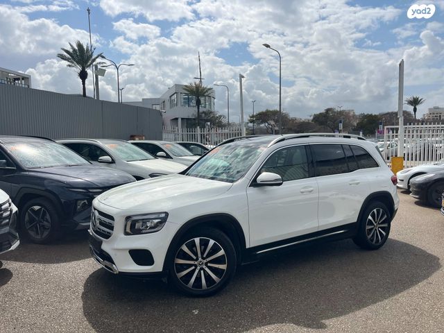 מודעת רכב מרצדס-בנץ GLB