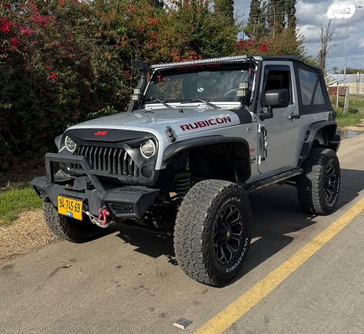 מודעת רכב ג'יפ רנגלר