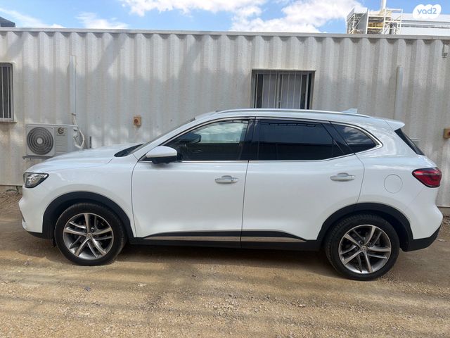 מודעת רכב אם ג'י EHS PHEV