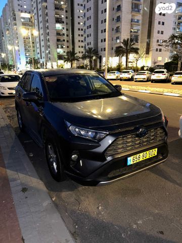 מודעת רכב טויוטה RAV4