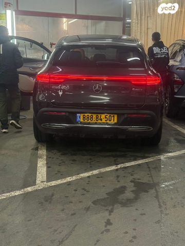 מודעת רכב מרצדס-בנץ EQC