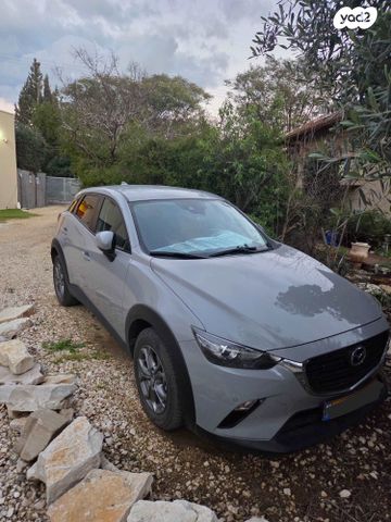 מודעת רכב מאזדה CX-3