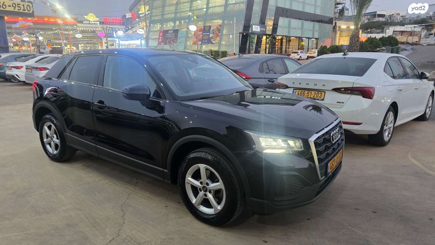 מודעת רכב אאודי Q2