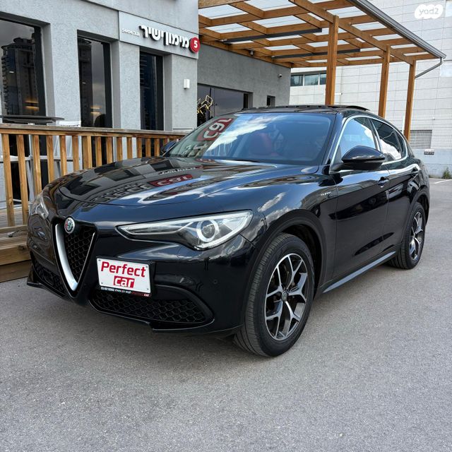 מודעת רכב אלפא רומיאו סטלביו