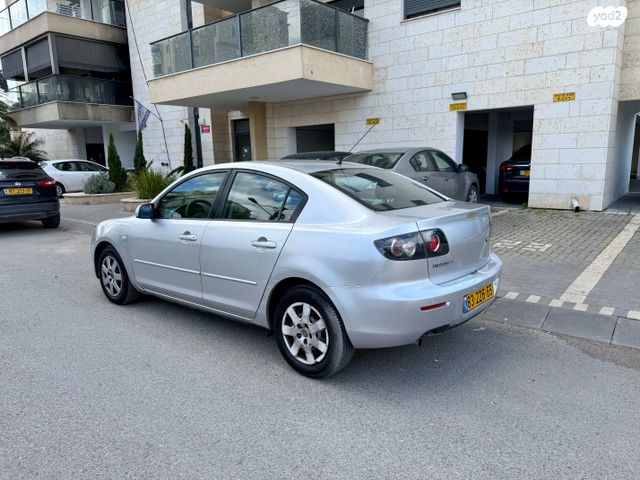 מודעת רכב מאזדה 3 1