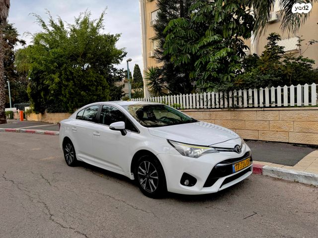 מודעת רכב טויוטה קורולה