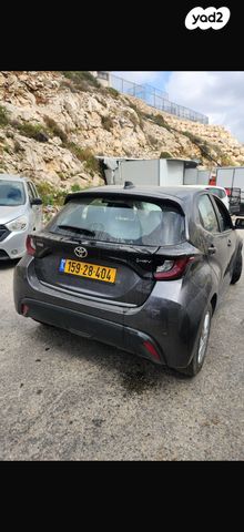 מודעת רכב טויוטה יאריס