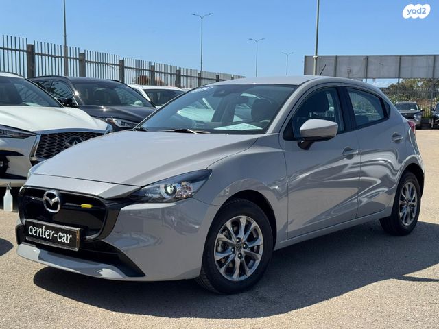 מודעת רכב מאזדה 2