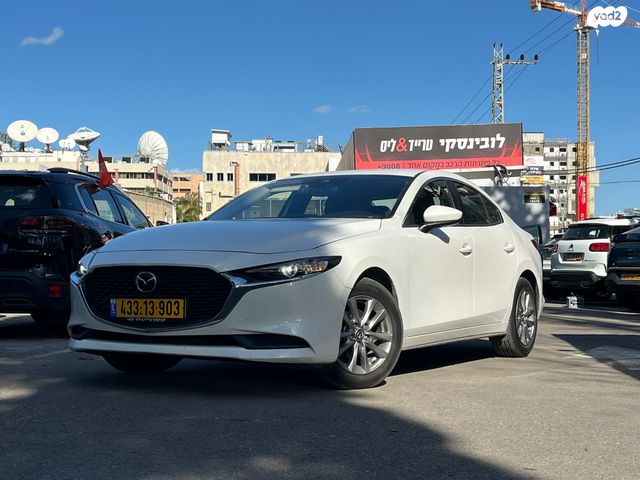 מודעת רכב מאזדה 3