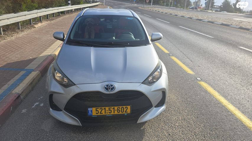 מודעת רכב טויוטה יאריס