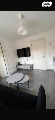 שדרות ירושלים 47