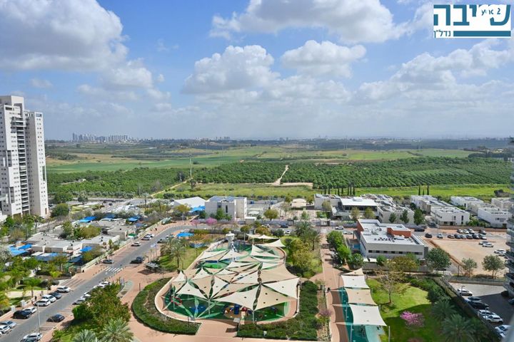 פרופ' אפרים קציר 