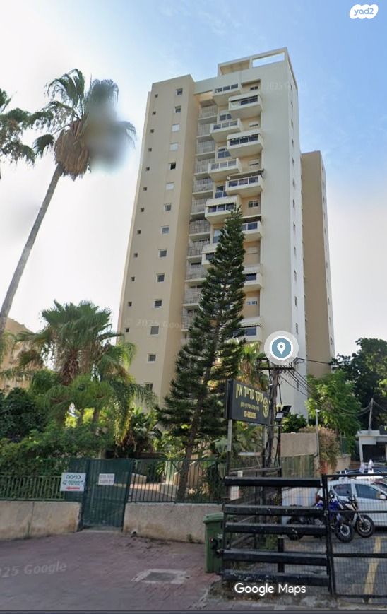 דרך זאב ז'בוטינסקי 42