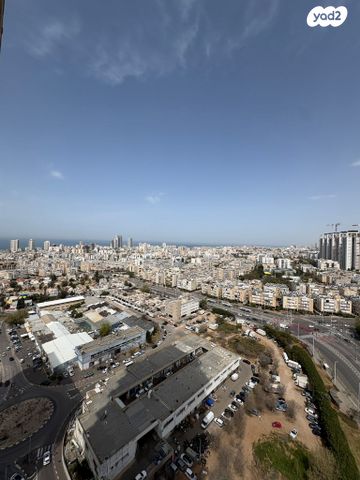 מודעת נכס, הרב ניסנבאום, בת ים