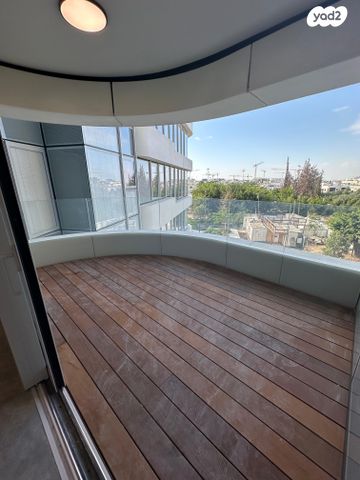 יוסף פעמוני 