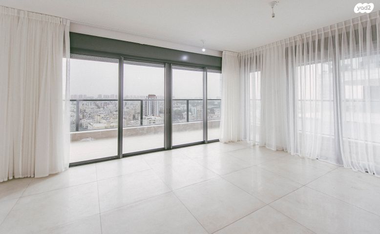 דרך זאב ז'בוטינסקי 8