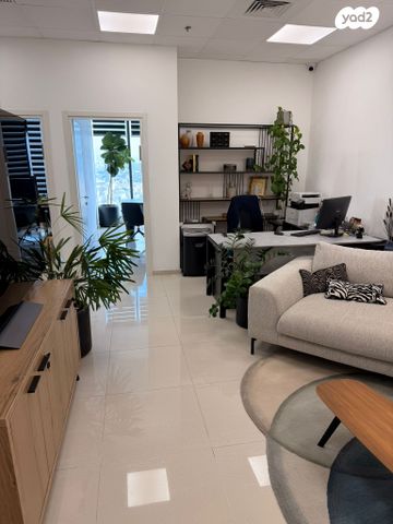 דרך זאב ז'בוטינסקי 