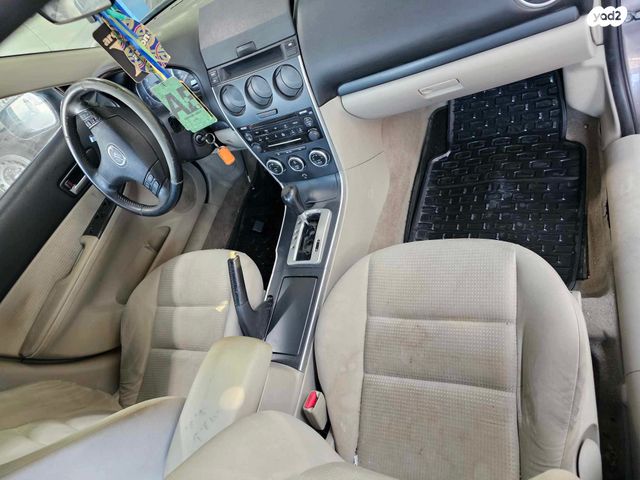 מודעת רכב מאזדה 6